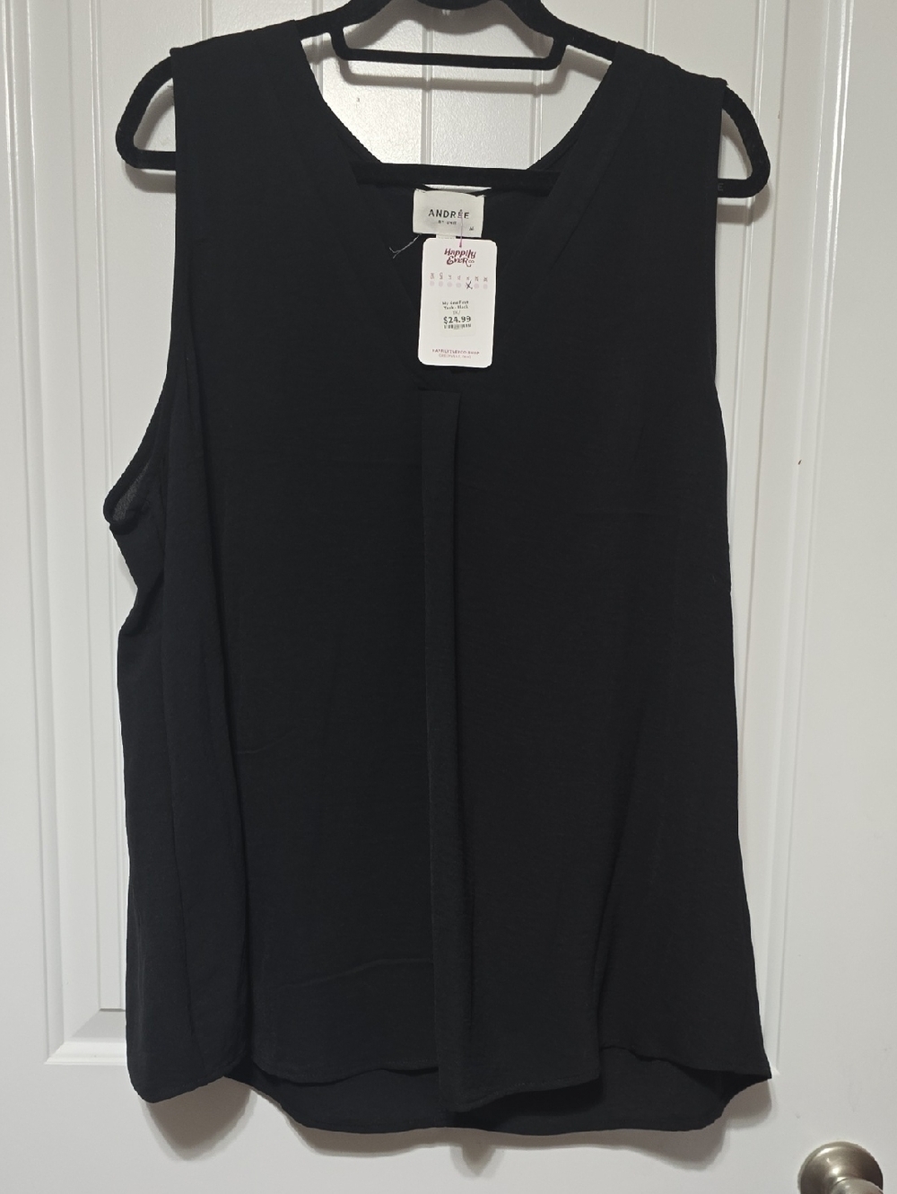 ANDREE BY UNIT Black Pleated-Front Sleeveless Camisole